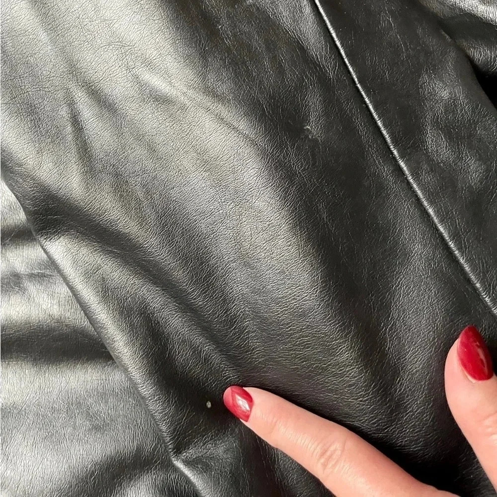 Members Only Black Faux Leather Iconic Racer Oversized Jacket Medium NWT - Picture 9 of 9